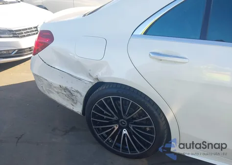 2015 Mercedes-Benz S 550 z USA, uszkodzony, nr VIN WDDUG8CB2FA098336